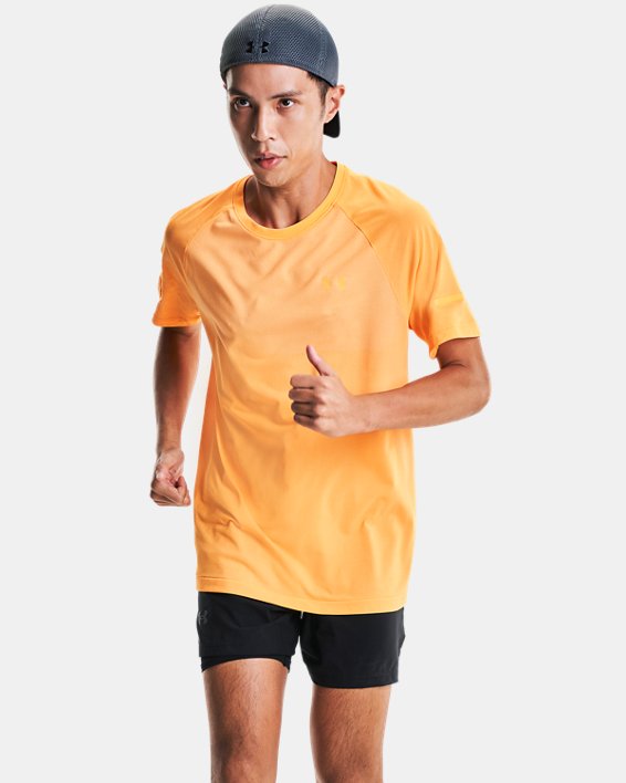 Men's UA Vanish Seamless Run Short Sleeve in Orange image number 0